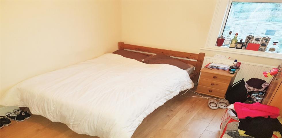 			NEWLY REFURBISHED, 2 Bedroom, 1 bath, 1 reception Flat			 Burnley Road, DOLLIS HILL